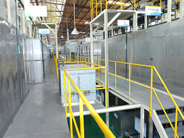 生产车间设备一角